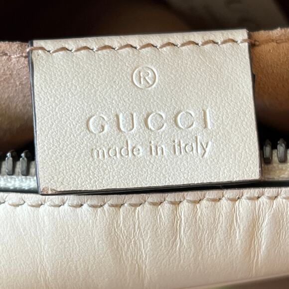 GUCCI GG Marmont Small Camera Bag - Picture 9 of 16